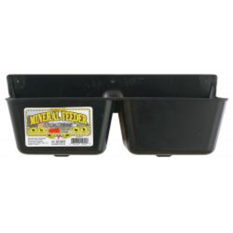 Little Giant 3.5 Quart Mineral Feeder